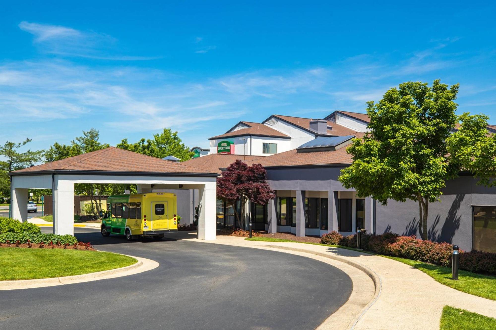 Courtyard By Marriott Dulles Airport Chantilly Extérieur photo